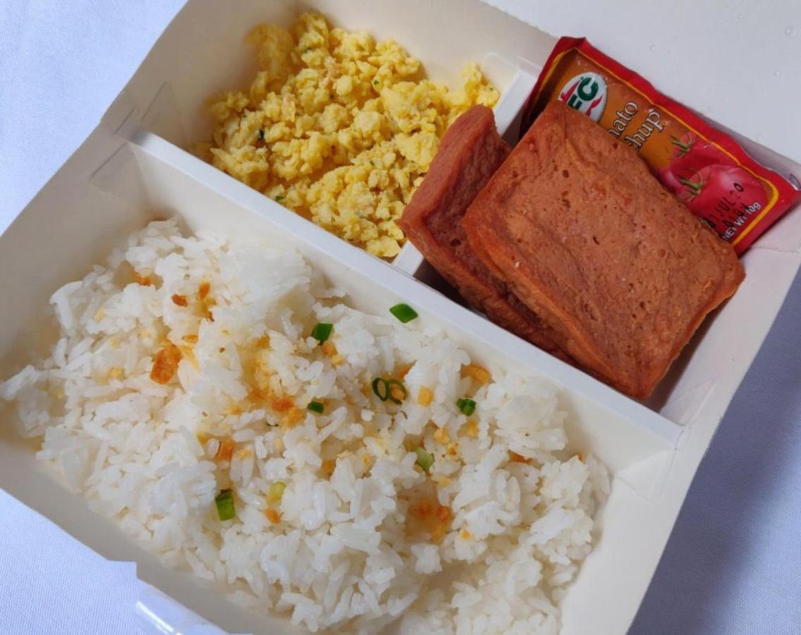 Reddoorz Near Sm Bicutan Hotel Paranaque City Bagian luar foto