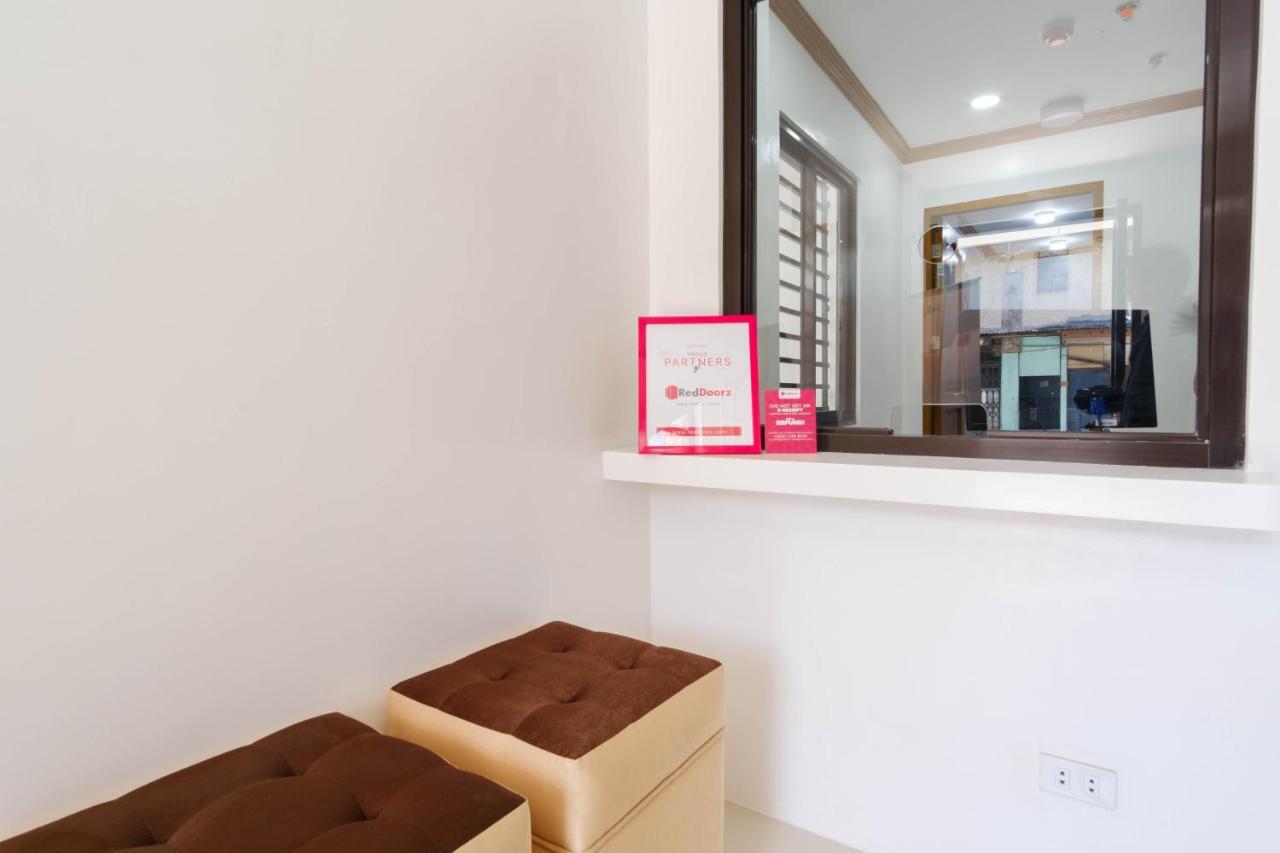 Reddoorz Near Sm Bicutan Hotel Paranaque City Bagian luar foto