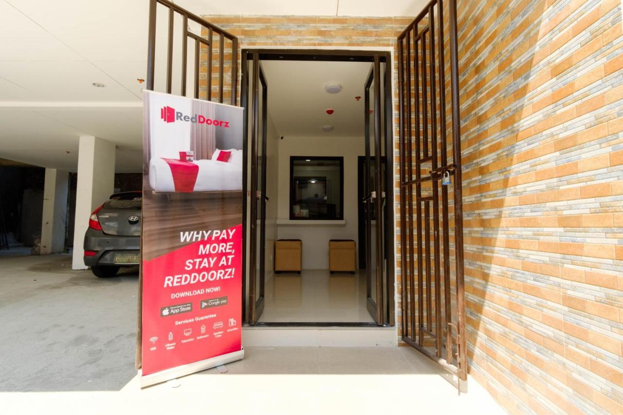 Reddoorz Near Sm Bicutan Hotel Paranaque City Bagian luar foto